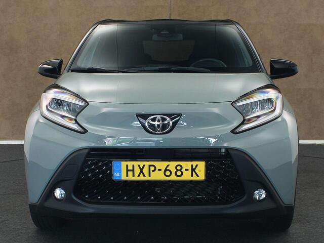 Toyota AYGO X 1.0 VVT-i MT Pulse - ORIGINEEL NEDERLANDSE AUTO - AFKOMSTIG VAN 1E EIGENAAR - TREKHAAK VOOR HET VERVOEREN VAN FIETSEN - CLIMATE CONTROL - TWO TONE LAK - CAMERA - ADAPTIEVE CRUISE CONTROL - APPLE CARPLAY/ ANDROID AUTO - 17 INCH LICHT METALEN VELGEN