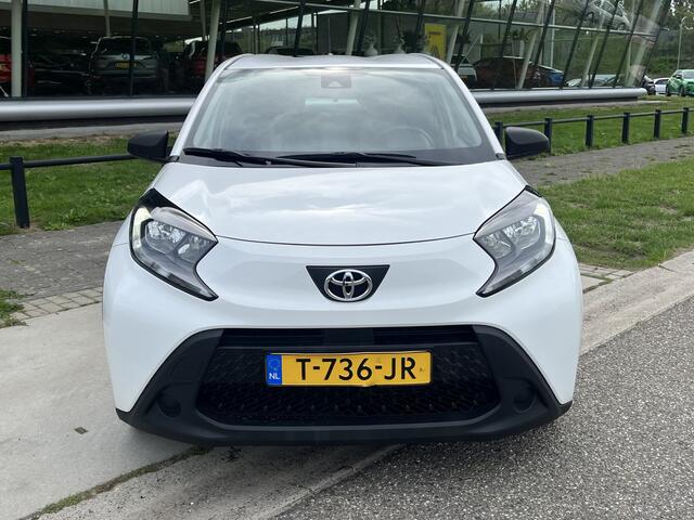 Toyota AYGO X 1.0 VVT-i MT / Airco /