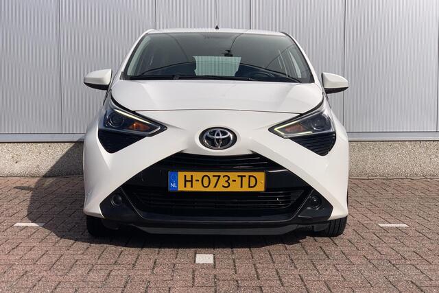 Toyota AYGO 1.0 VVT-i x-play