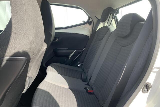 Toyota AYGO 1.0 VVT-i x-play