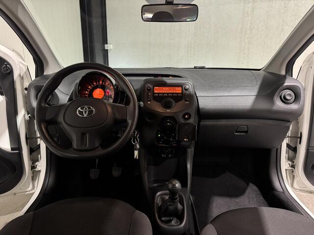 Toyota AYGO 1.0 VVT-i x-now | airco | dealer onderhouden |
