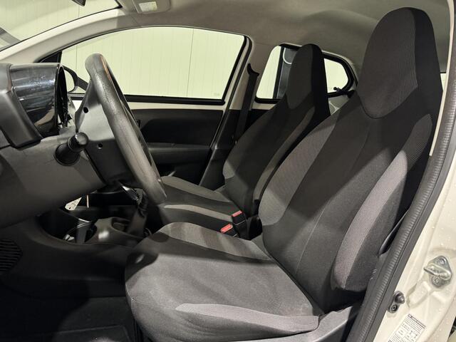 Toyota AYGO 1.0 VVT-i x-now | airco | dealer onderhouden |