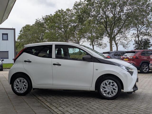 Toyota AYGO 1.0 VVT-i x-fun | Airco | Dab radio | Bluetooth | Elek. ramen