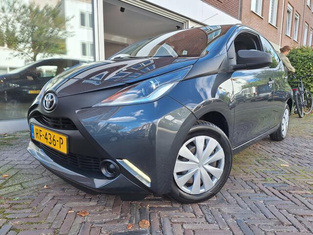 Toyota AYGO 1.0 VVT-i X-Fun 5Drs /67.000 Km/Airco/Bluetooth/Garantie