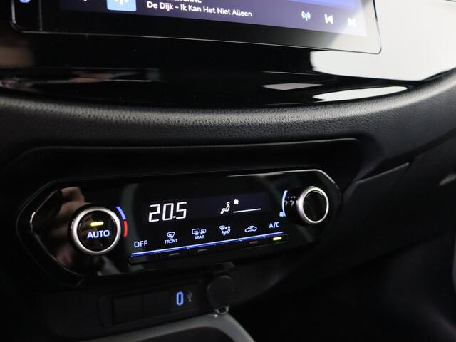 Toyota AYGO X 1.0 VVT-i MT Pulse | Dealer onderhouden | Climate Control | Cruise Control Adaptive | LED verlichting | Apple CarPlay/Android Auto | Achteruitrijcamera | 17" Velgen |
