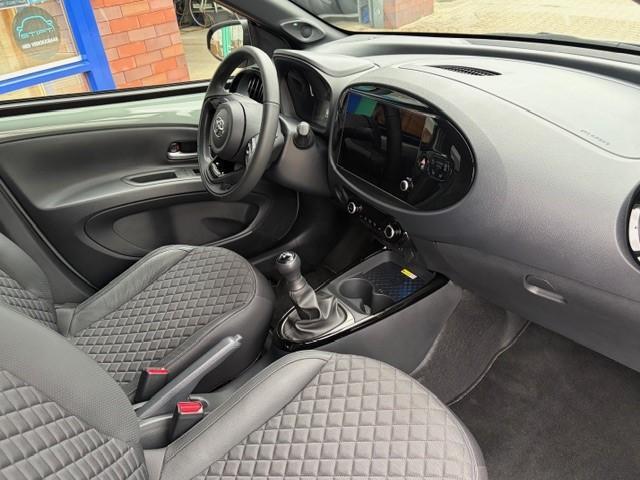 Toyota AYGO X 1.0 VVT-i MT Premium Carplay/andrroid