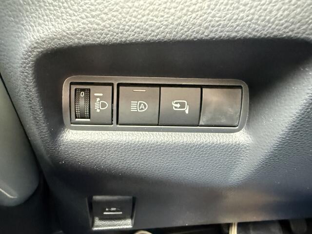 Toyota AYGO X Hybrid 115 pulse Automaat ** Stoelverwarming ** Camera ** Carplay **