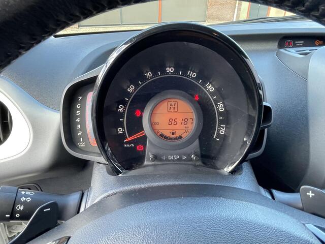 Toyota AYGO 1.0 VVT-i x-play , Automaat, Origineel NL