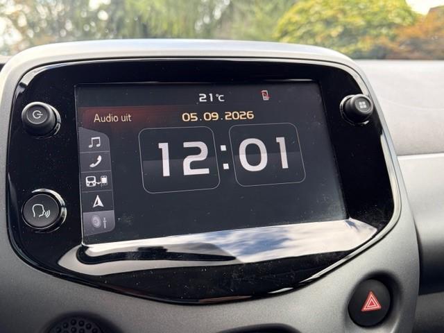 Toyota AYGO 1.0 VVT-i x-play Navigatie full map/ carplay/android
