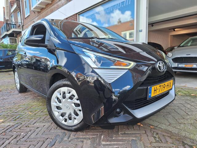 Toyota AYGO 1.0 VVT-i X-Play Limited 5Drs /Camera/Navi/Apple/Android/1e Eig/Garantie