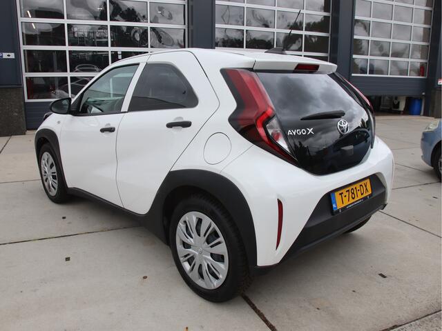 Toyota AYGO X 1.0 VVT-i Lane Assist, Carplay, Airco, Cruise, NL-Auto Zomeractie!