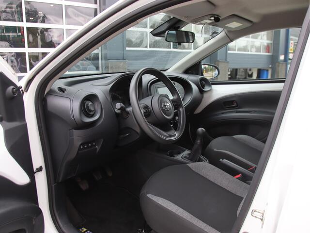 Toyota AYGO X 1.0 VVT-i Lane Assist, Carplay, Airco, Cruise, NL-Auto Zomeractie!