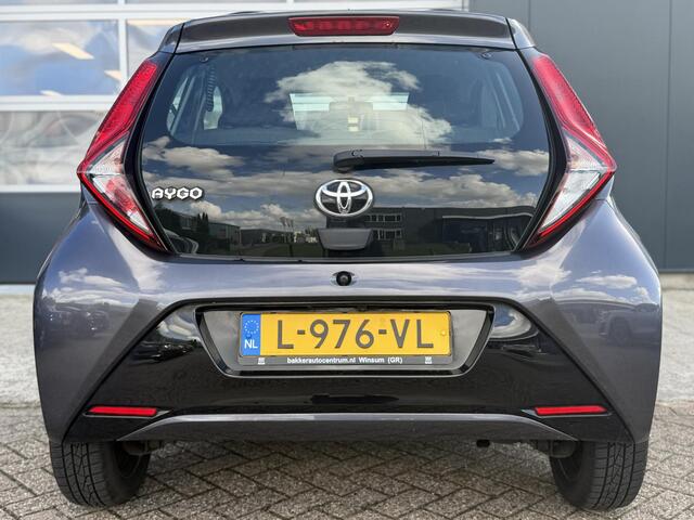 Toyota AYGO 1.0 VVT-i x-play - Apple Carplay/Android Auto - Airconditioning