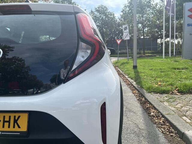 Toyota AYGO X 1.0 VVT-i MT Play
