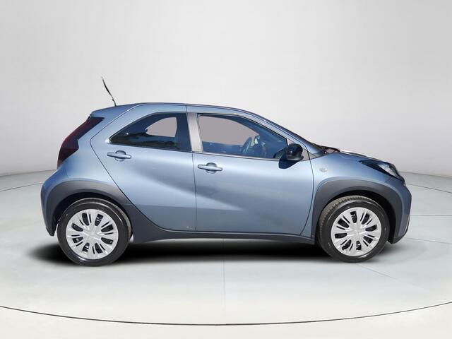 Toyota AYGO X 1.0 VVT-i MT Play