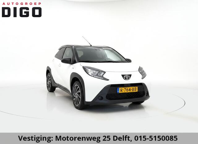 Toyota AYGO X 1.0 AUTOMAAT BI-TONE GARANTIE TOT 08-2032! . ACHTERUITRIJ CAMERA . SLECHTS 38.000 KM . APPLE CARPLAY & ANDRIOD AUTO