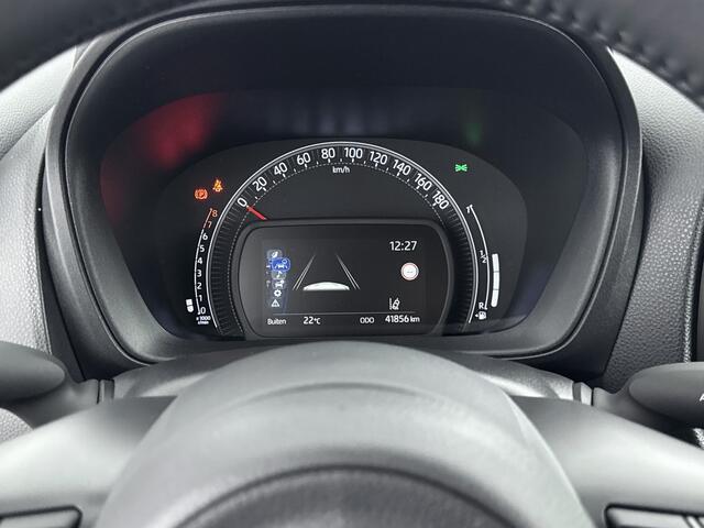 Toyota AYGO X 1.0 VVT-i MT First | Climate Control | Parkeercamera | Apple Carplay-Android Auto |