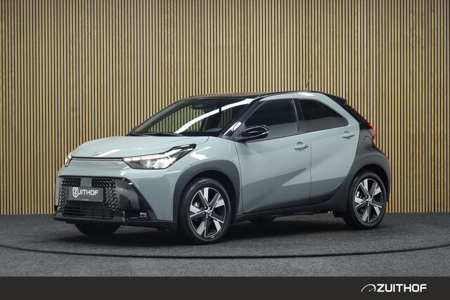 Toyota AYGO X Hybrid 115 pulse Easy Pack | Nieuw uit voorraad Leverbaar! | Adaptive-cruise | Camera | Clima | Maps Navigatie | Parkeersensoren V+A | Apple Carplay & Android Auto | Keyless | Stoelverwarming