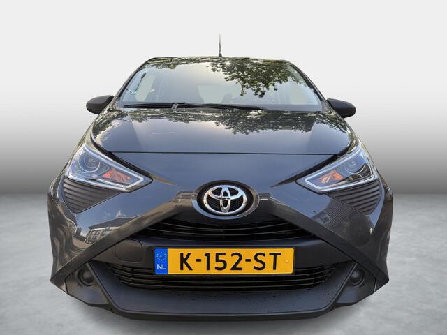 Toyota AYGO 1.0 VVT-i x-fun