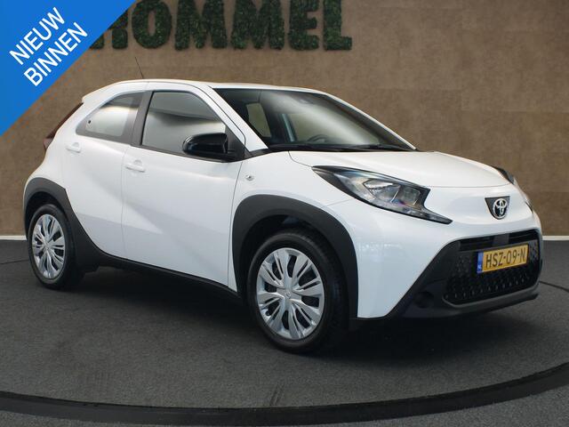 Toyota AYGO X 1.0 VVT-i MT Play - ORIGINEEL NEDERLANDSE AUTO - ACHTERUITRIJCAMERA - APPLE CARPLAY/ANDROID AUTO - CRUISE CONTROL ADAPTIEF - AIRCO - VERKEERSBORDDETECTIE - GROOTLICHTASSISTENT - LEDEREN STUURWIEL - DAB-ONTVANGER - BLUETOOTH TELEFOONVOORBEREIDING