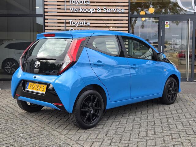 Toyota AYGO 1.0 VVT-i x-play