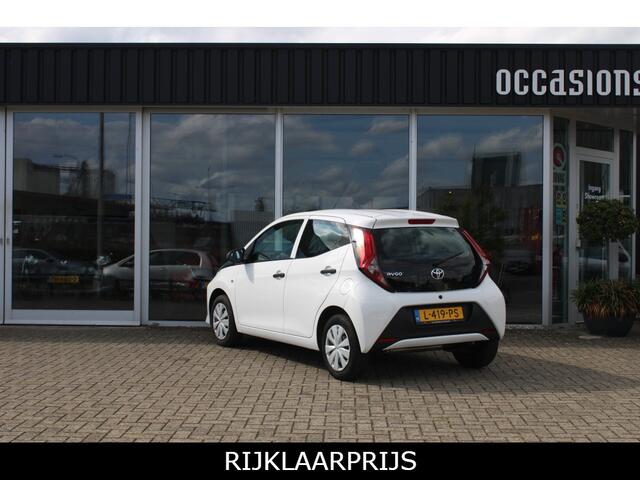 Toyota AYGO 1.0 VVT-i x-fun