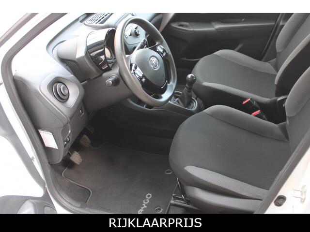 Toyota AYGO 1.0 VVT-i x-fun
