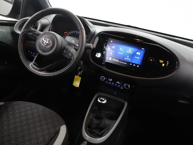 Toyota AYGO X 1.0 VVT-i MT Pulse | Achteruitrijcamera | Climate Control | Lichtmetalen velgen | Adaptieve Cruise Control |