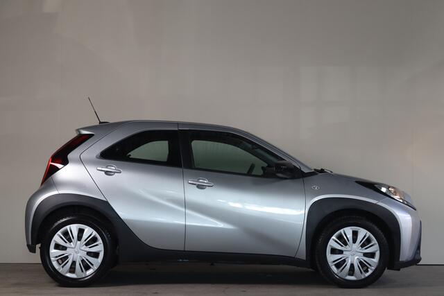 Toyota AYGO X 1.0 VVT-i MT Play - NL Auto!! Camera I Apple I Airco