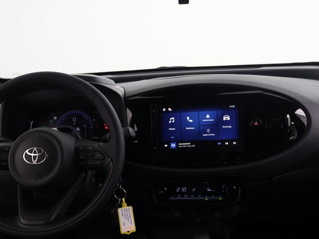 Toyota AYGO X Hybrid 115 play