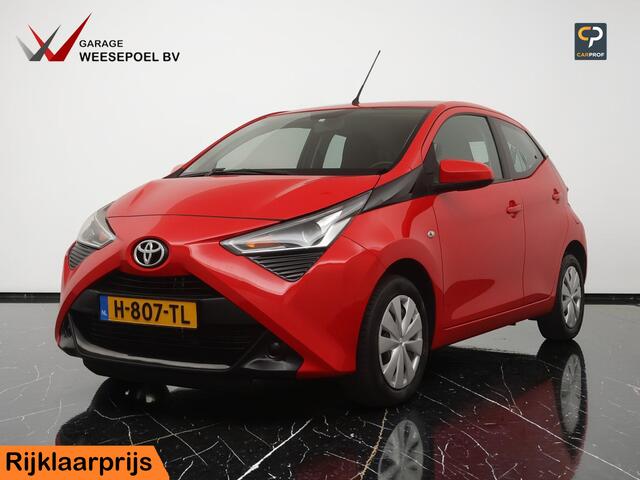 Toyota AYGO 1.0 VVT-i X-Play Automaat - Navigatie via Apple Carplay/Android Auto - Camera - 12 maanden garantie