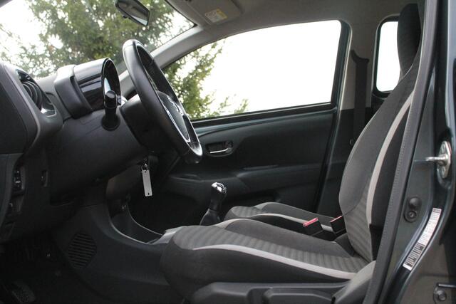 Toyota AYGO 1.0 VVT-i X-Joy | Carplay | Cruise