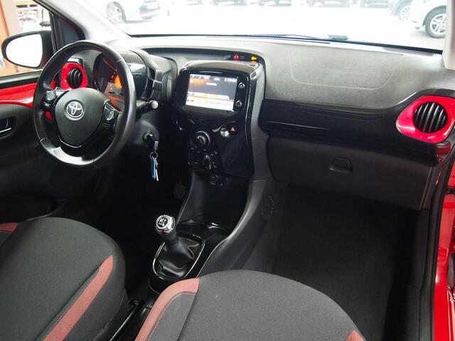 Toyota AYGO 1.0 VVT-i x-cite (APK:Nieuw) Incl.Garantie