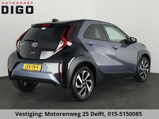 Toyota AYGO X 1.0 VVT-i PULSE PACK BI-TONE GARANTIE 3-2035! CARPLAY NAVI.STOELVERWARMING. ADAPTIVE CRUISE CONTROLL