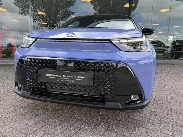 Toyota AYGO X Hybrid 115 pulse Automaat ** Stoelverwarming ** Camera ** Carplay **