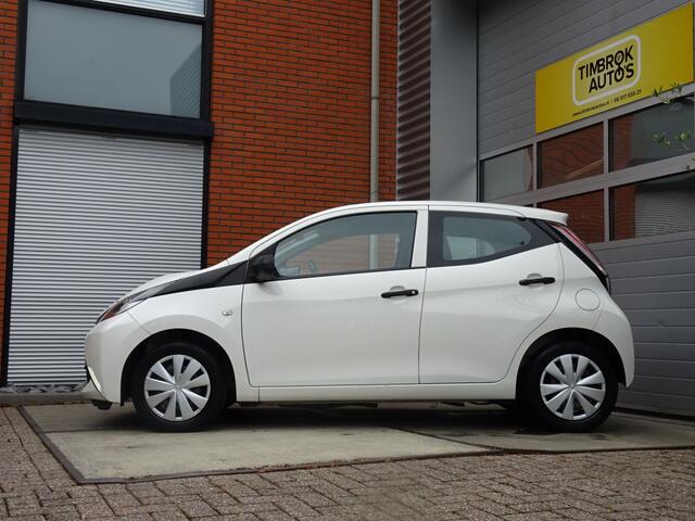 Toyota AYGO 1.0 VVT-i X-Fun 5-deurs Airco/Historie/APK 08-2027