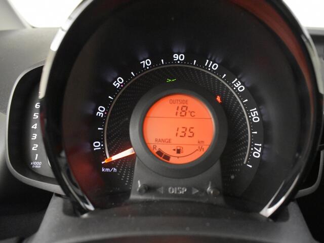 Toyota AYGO 1.0 VVT-i x-play limited | Carplay | Trekhaak | Camera