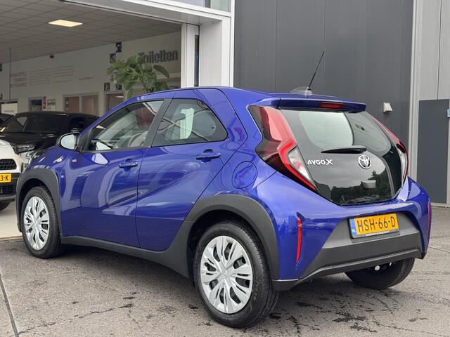 Toyota AYGO X 1.0 VVT-i MT Play | Cruise Control | Achteruitrijcamera | Airco