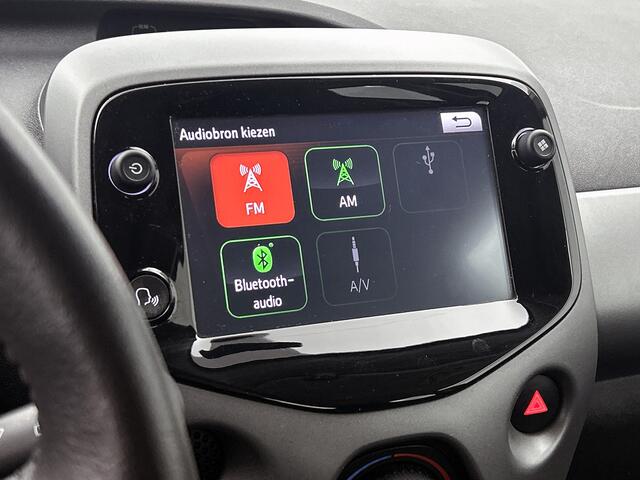 Toyota AYGO 1.0 VVT-i x-play limited elektrisch vouwdak | NL dealeronderhouden |