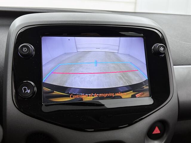Toyota AYGO 1.0 VVT-i x-play
