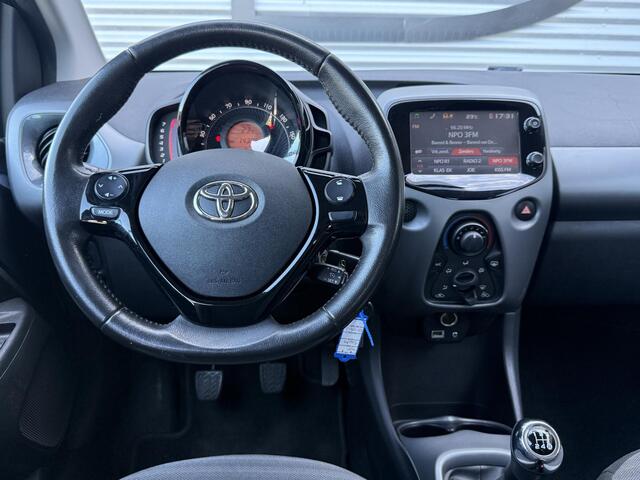 Toyota AYGO 1.0 VVT-i x-play Camera|Airco|Cruise|Elek ramen|N.A.P|APK tot 04-2027