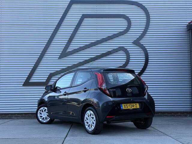 Toyota AYGO 1.0 VVT-i x-play Camera|Airco|Cruise|Elek ramen|N.A.P|APK tot 04-2027