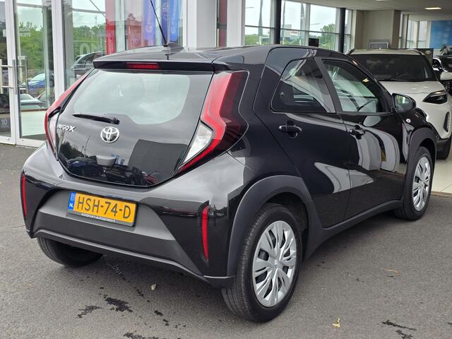 Toyota AYGO X 1.0 VVT-i MT Play | Lane assist | Achteruitrijcamera | Apple Carplay/Android Auto | Airco