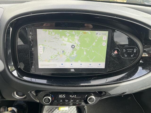 Toyota AYGO X 1.0 VVT-i MT Premium | Stoelverwarming | Parkeersensoren