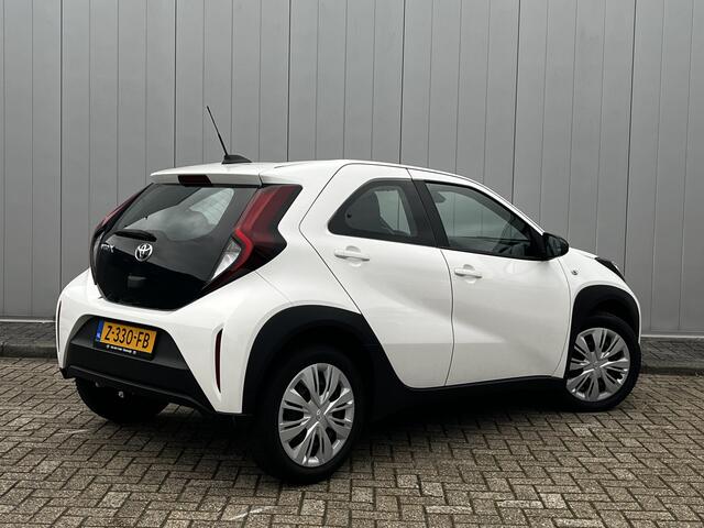 Toyota AYGO X 1.0 VVT-i MT Play Carplay Android auto NL auto Dealer onderhouden