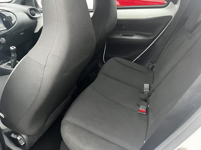 Toyota AYGO X 1.0 VVT-i MT Play Carplay Android auto NL auto Dealer onderhouden