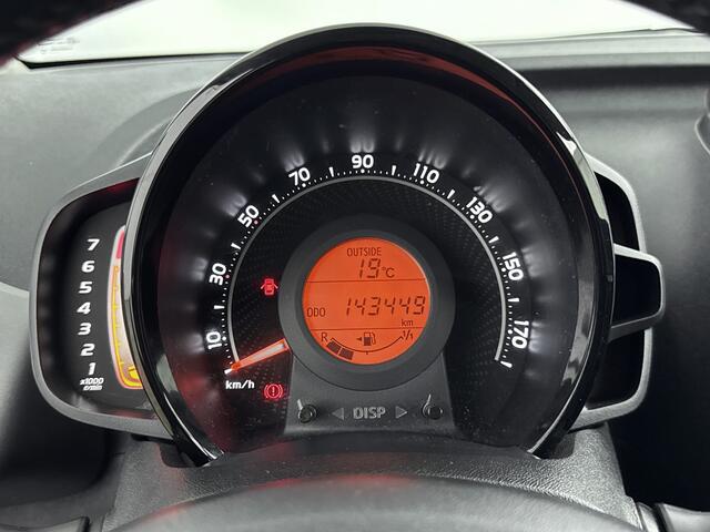 Toyota AYGO 1.0 VVT-i x-play | Parkeercamera | Apple Carplay-Android Auto | Airco | ***