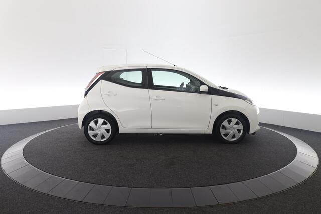 Toyota AYGO 1.0 VVT-i x-play