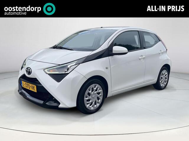 Toyota AYGO 1.0 VVT-i x-play | 5 deurs | Carplay | Navigatie | Parkeercamera | Leder stuurwiel |