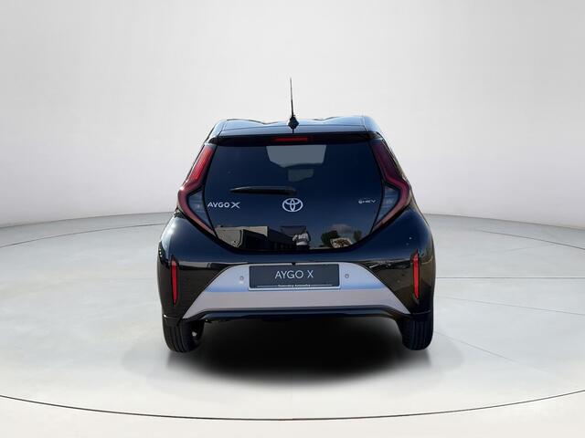 Toyota AYGO X Hybrid 115 envy